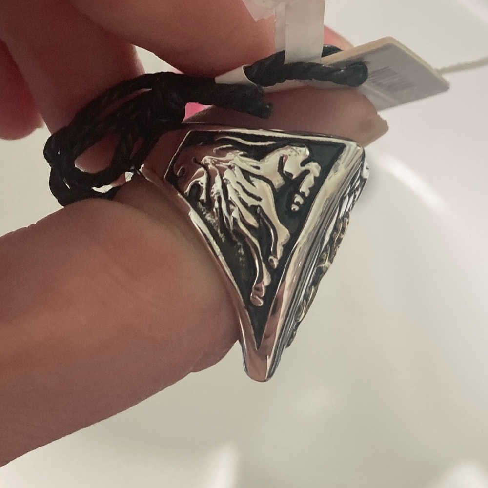 William Rast size 9 stainless ring - Picture 3 of 4